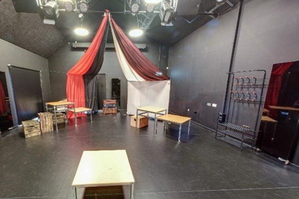 OriginalImage,,Commercial,Original