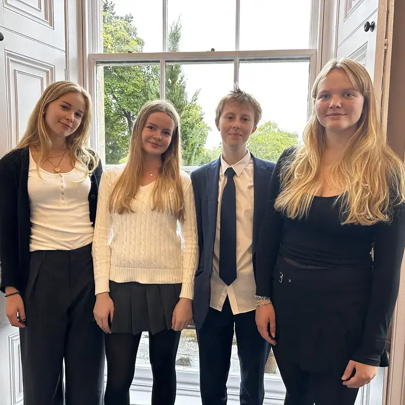 KES Team in Final of Science in Medicine Prize